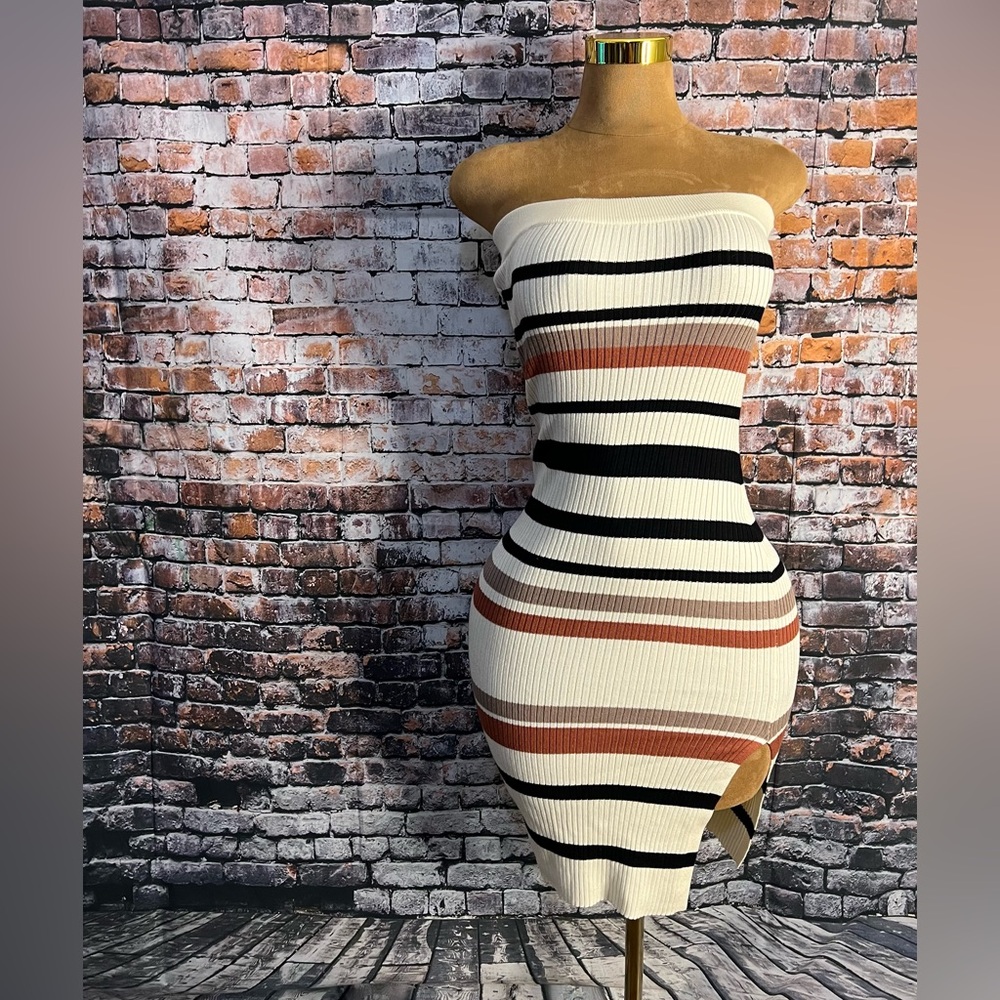 Body fitting dress. Size large